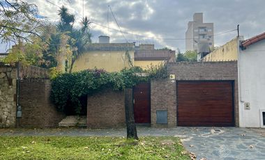 Impecable Inmueble en una planta a 3 cds de la Avda - 3dorm - 2baños!!!