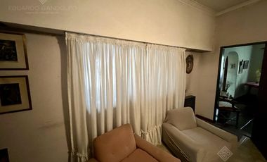 Impecable Inmueble en una planta a 3 cds de la Avda - 3dorm - 2baños!!!