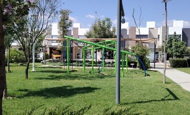 Casa en RENTA en Residencial Benevento nueva