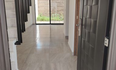 Casa en RENTA en Residencial Benevento nueva