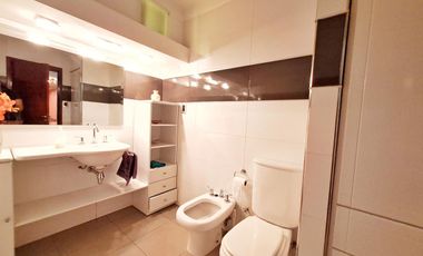 CASA 5 AMBIENTES 390 M2  GARAGE JARDÍN QUINCHO LANUS OESTE