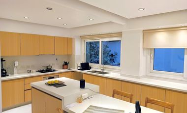 Piso en ALQUILER Torre Arenales y 9 Julio  REFACCIONADO TOTALMENTE amoblado exquisito cochera Vigil