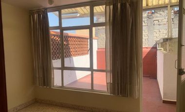 CASA EN VENTA: COL. ESCUADRÓN 201 IZTAPALAPA