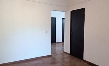 DEPARTAMENTO EN RENTA !!   ¡Vive en el Corazón de Chapalita!