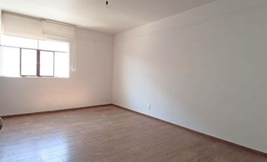 DEPARTAMENTO EN RENTA !!   ¡Vive en el Corazón de Chapalita!