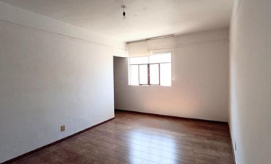 DEPARTAMENTO EN RENTA !!   ¡Vive en el Corazón de Chapalita!