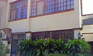 DEPARTAMENTO EN RENTA !!   ¡Vive en el Corazón de Chapalita!