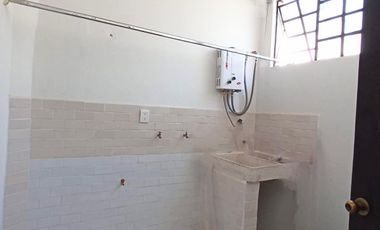 DEPARTAMENTO EN RENTA !!   ¡Vive en el Corazón de Chapalita!