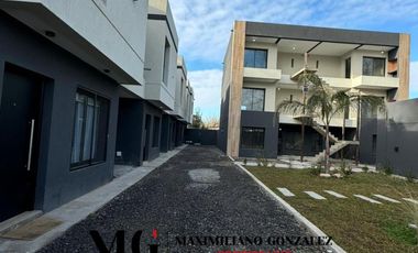 Duplex  venta Complejo San Vicentino Canning