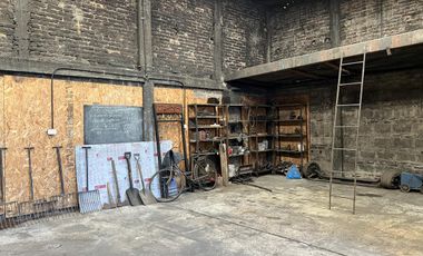 VENTA DE LOCAL EN CASTELAR OPORTUNIDAD