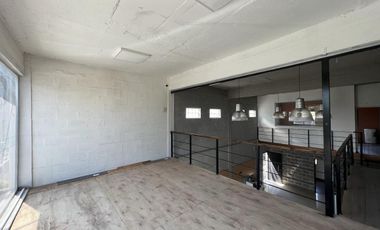 VENTA DE LOCAL EN CASTELAR OPORTUNIDAD