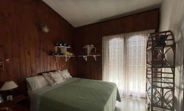 Casa en venta - 3 Dormitorios 1 Baño - Necochea