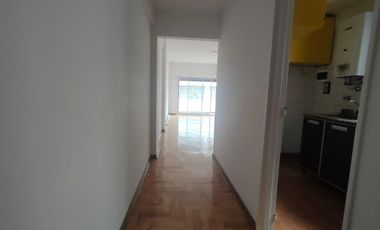 Bartolomé Mitre al 1400 Departamento 3 Ambientes ALQUILER
