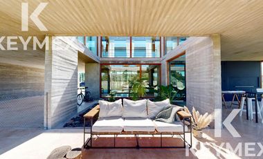 Casa en Area 60 La Victoria