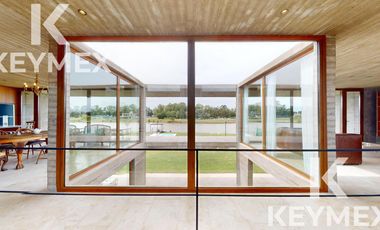 Casa en Area 60 La Victoria