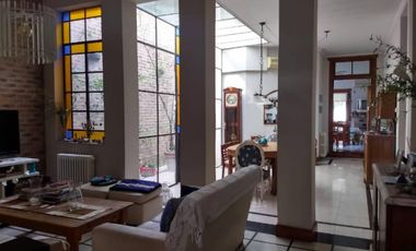 CASA ANTIGUA-RESTAURADA A NUEVA