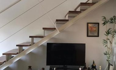 Departamento 3 ambientes en complejo de categoría. Cochera. Baulera. Terraza propia. - Olivos