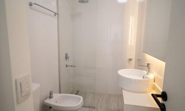 Tigre, venta 2 ambientes balcon terraza, parrilla, amenities