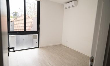 Tigre, venta 2 ambientes balcon terraza, parrilla, amenities