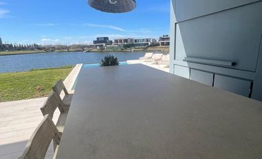 Muy Linda Casa en Virazon Alquiler.