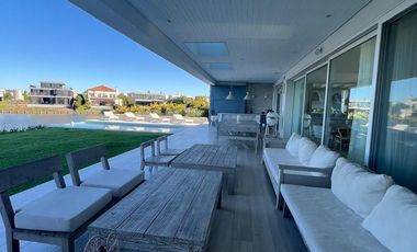 Muy Linda Casa en Virazon Alquiler.