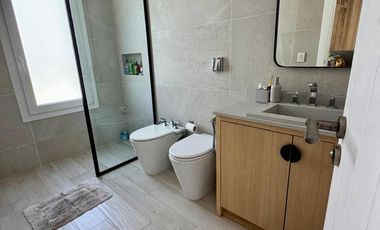 Muy Linda Casa en Virazon Alquiler.