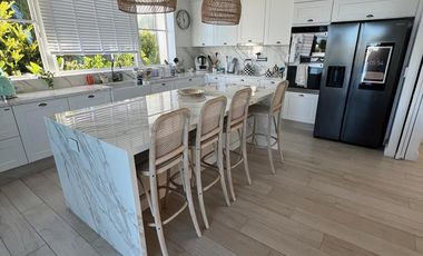 Muy Linda Casa en Virazon Alquiler.