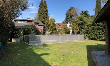 Casa en alquiler - 3 Dormitorios 3 Baños - Esteban Echeverría