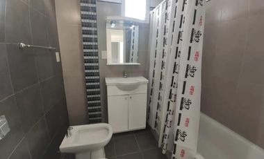 Departamento en alquiler - 3 Dormitorios 2 Baños - Saavedra