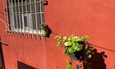 PH en venta - 2 Dormitorios 2 Baños - 111Mts2 - Monte Grande