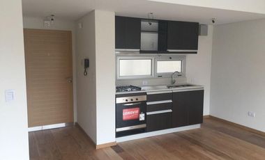 Departamento con cochera - La Lucila