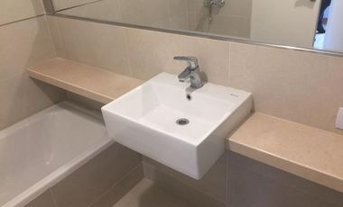 Departamento con cochera - La Lucila