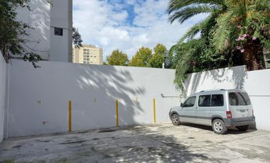 Alquiler en Villa Ballester- Dos Ambientes con Cochera-Muy luminoso.