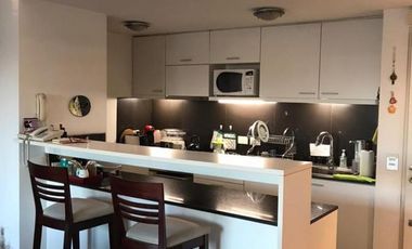 Departamento 3 ambientes en complejo de categoría. Cochera. Baulera. Terraza propia. - Olivos