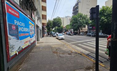 Terreno para uso comercial en Caballito / Parque Chacabuco en Alquiler