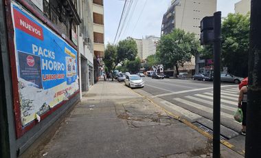 Terreno para uso comercial en Caballito / Parque Chacabuco en Alquiler