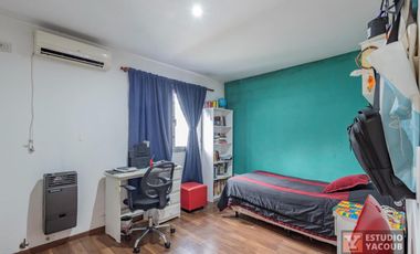 PH en venta - 4 Dormitorios 3 Baños - Cochera - 180Mts2 - San Carlos, La Plata