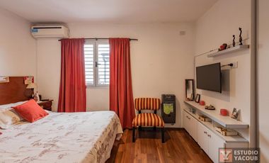 PH en venta - 4 Dormitorios 3 Baños - Cochera - 180Mts2 - San Carlos, La Plata