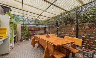 PH en venta - 4 Dormitorios 3 Baños - Cochera - 180Mts2 - San Carlos, La Plata