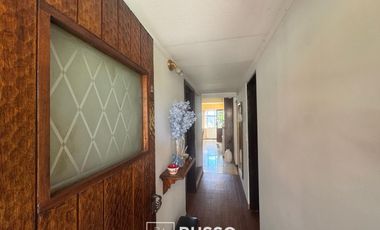 VENTA CASA, GRAN JARDIN/QUINCHO, EN EL CORAZON FLORIDA M