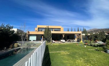 ARRIENDO CASA EXPATRIADOS CONDOMINIO LOS BRAVOS