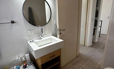 Casa en venta - 4 Dormitorios 2 Baños - Pilar