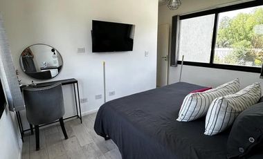 Casa en venta - 4 Dormitorios 2 Baños - Pilar