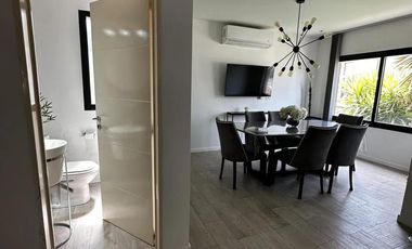 Casa en venta - 4 Dormitorios 2 Baños - Pilar