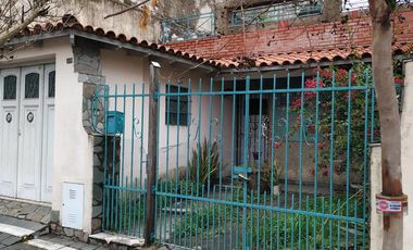 VENTA CASA 3 AMB 202 M2 VALENTIN ALSINA LANUS