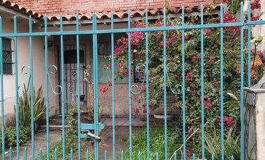 VENTA CASA 3 AMB 202 M2 VALENTIN ALSINA LANUS