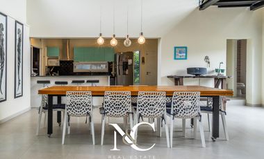 Casa en Venta en Costa Esmeralda con fondo libre