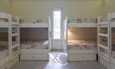 Casa en Venta en Costa Esmeralda con fondo libre