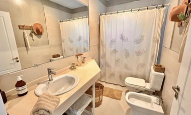 Casa con inmejorable vista al lago