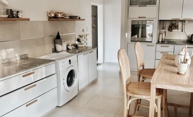 Casa con inmejorable vista al lago